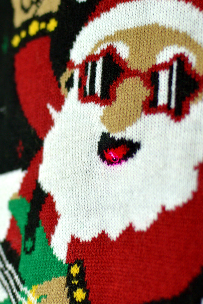 Pull de Noël pour Couple Lumineux LED Père Noël Rocker detail