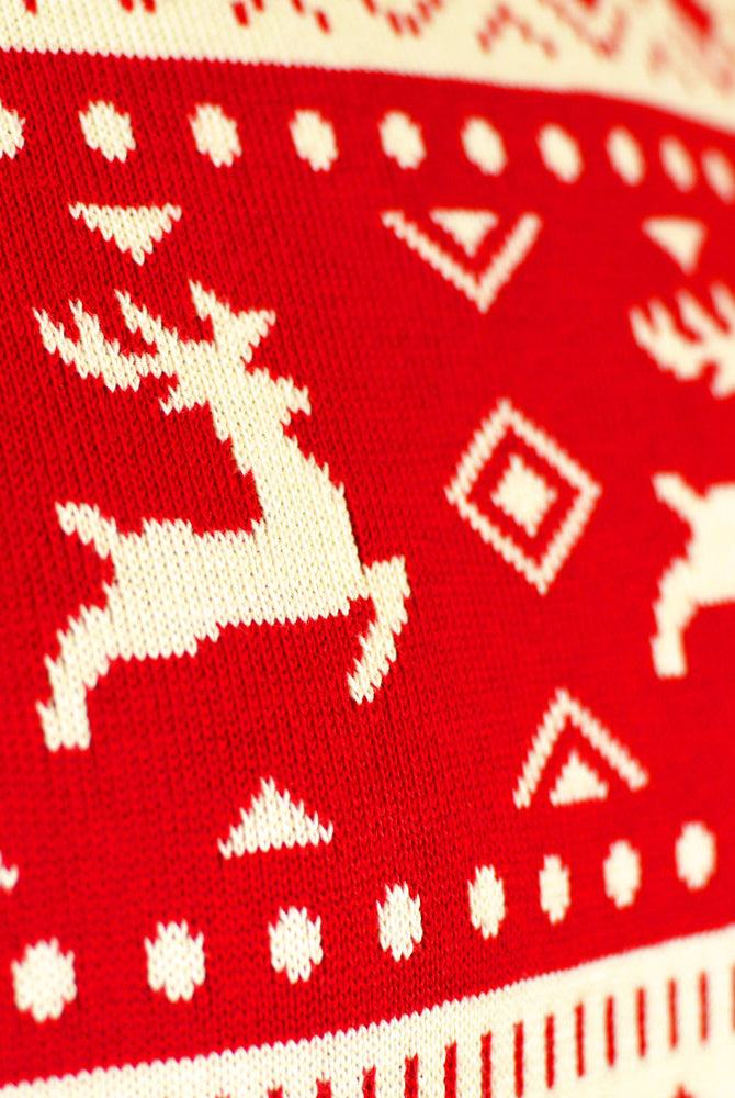 Pull de Noël pour Couple avec Cœurs Rouges et Beige Coton Bio Renne