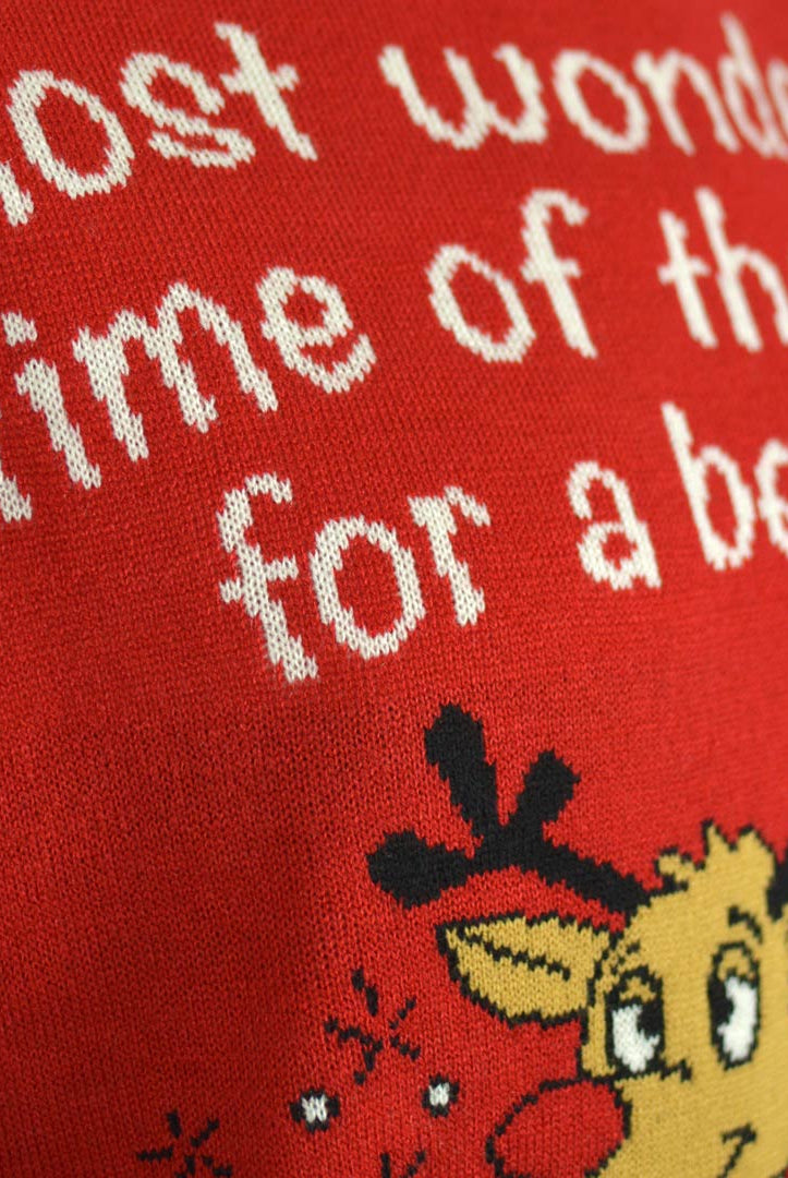 Pull de Noël pour Couple Renne avec Ouvreur de Bière detail