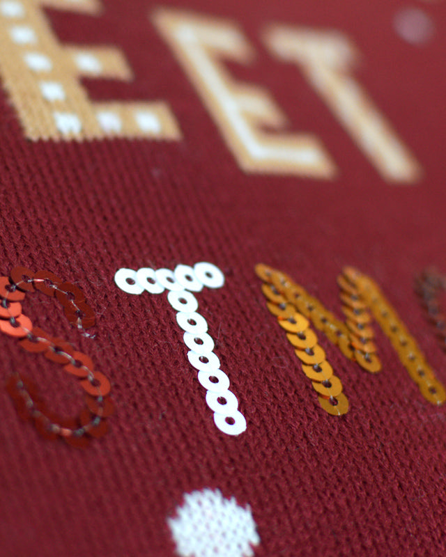 detail Pull de Noël pour Homme Lumineux LED Rouge Ginger Cookie