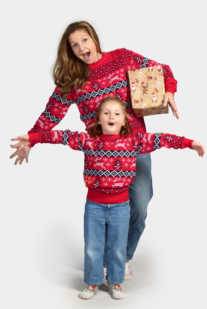 Pull de Noël pour Famille Rouge Canada