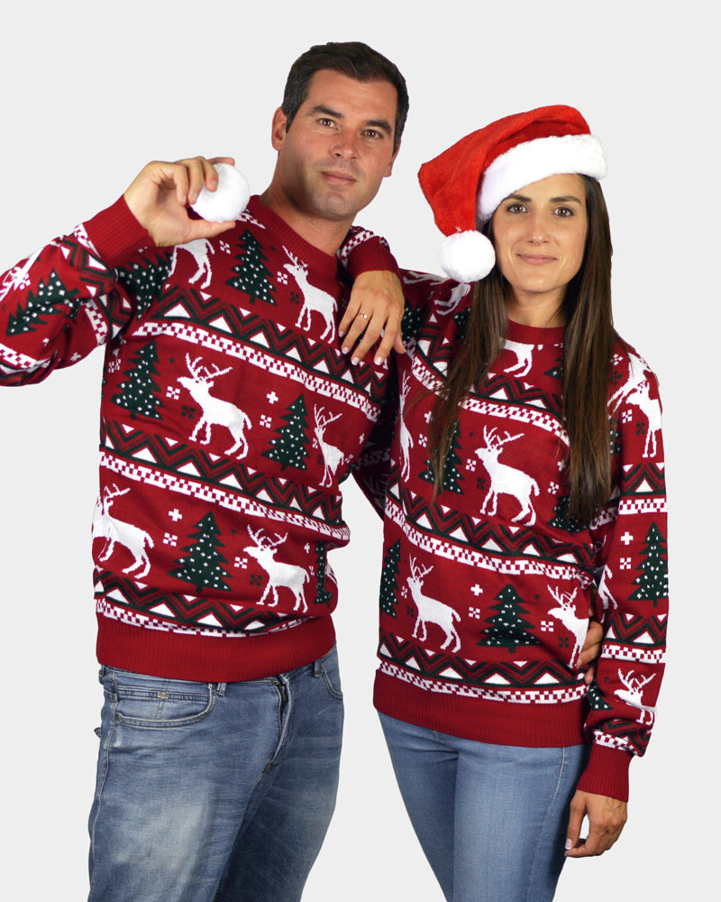 Pull de Noël pour Famille Rouge avec Sapins de Noël et Rennes couple