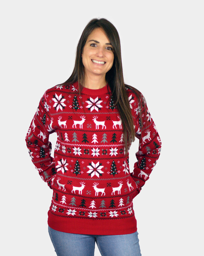 Pull de Noël Rouge avec Rennes, Sapins et Étoiles Polaires