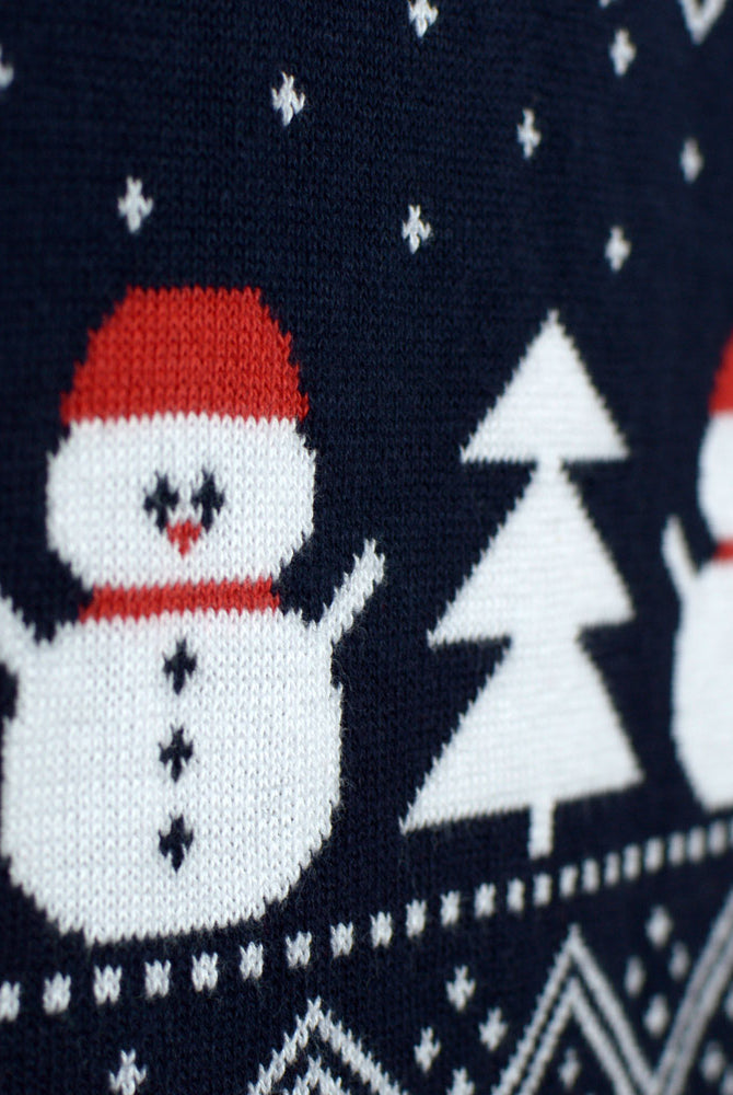 Pull de Noël avec Sapins, Bonhommes de Neige et Père Noël Coton Bio Détail Neige