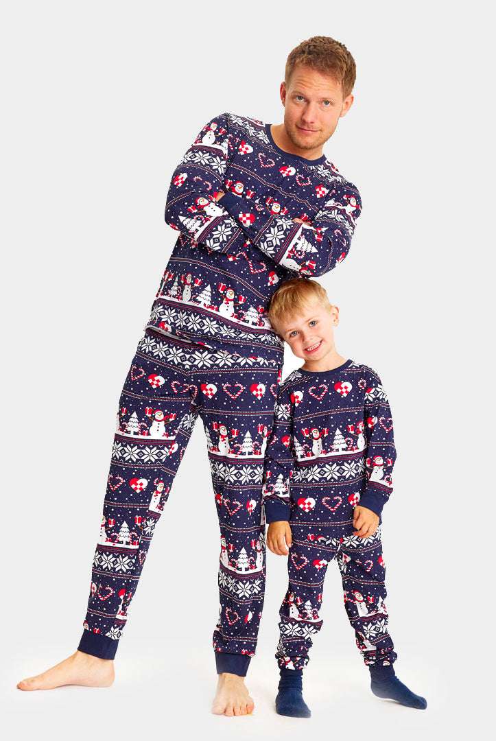 Pyjama de Noël Familial Bleu avec Bonhommes de Neige et Cœurs