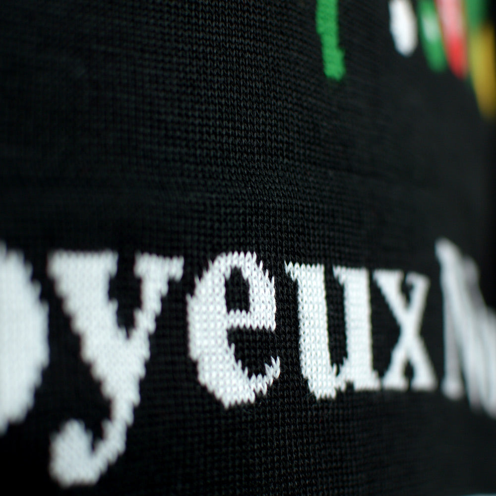 Pull de Noël pour Homme Noire Joyeux Noël detail