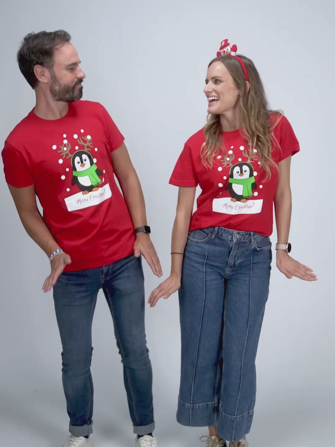 T-Shirt de Noël pour Homme et Femme Rouge avec Pingouin