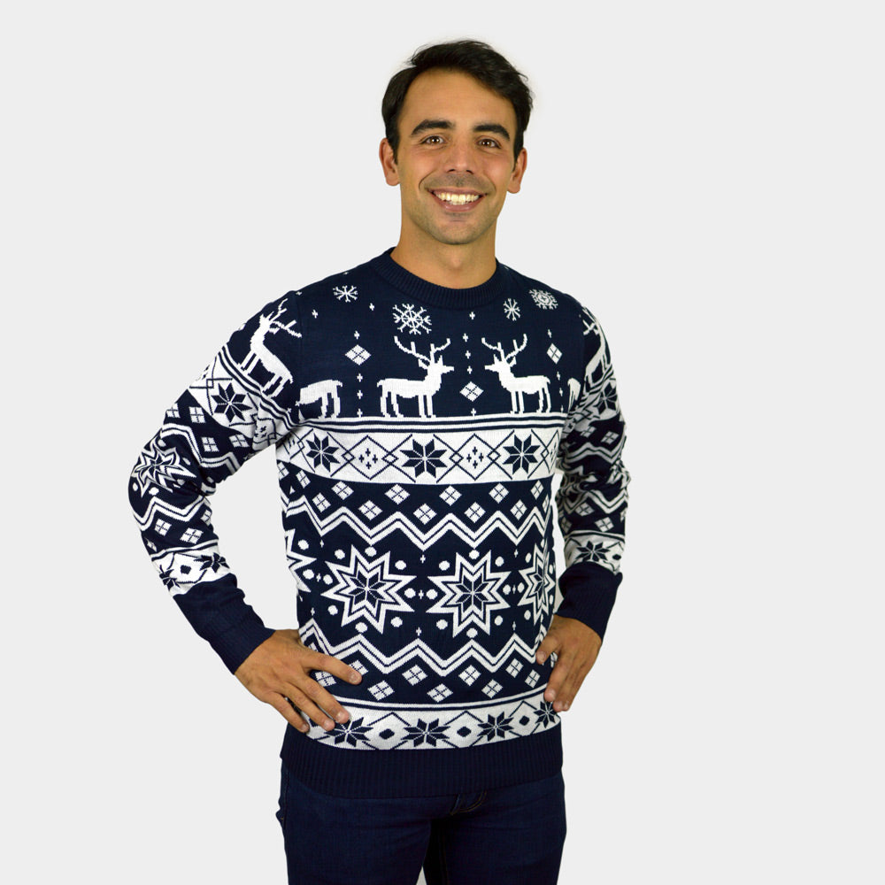 Pull de Noël pour Femme Bleu Homme Renne et Étoile Nordique
