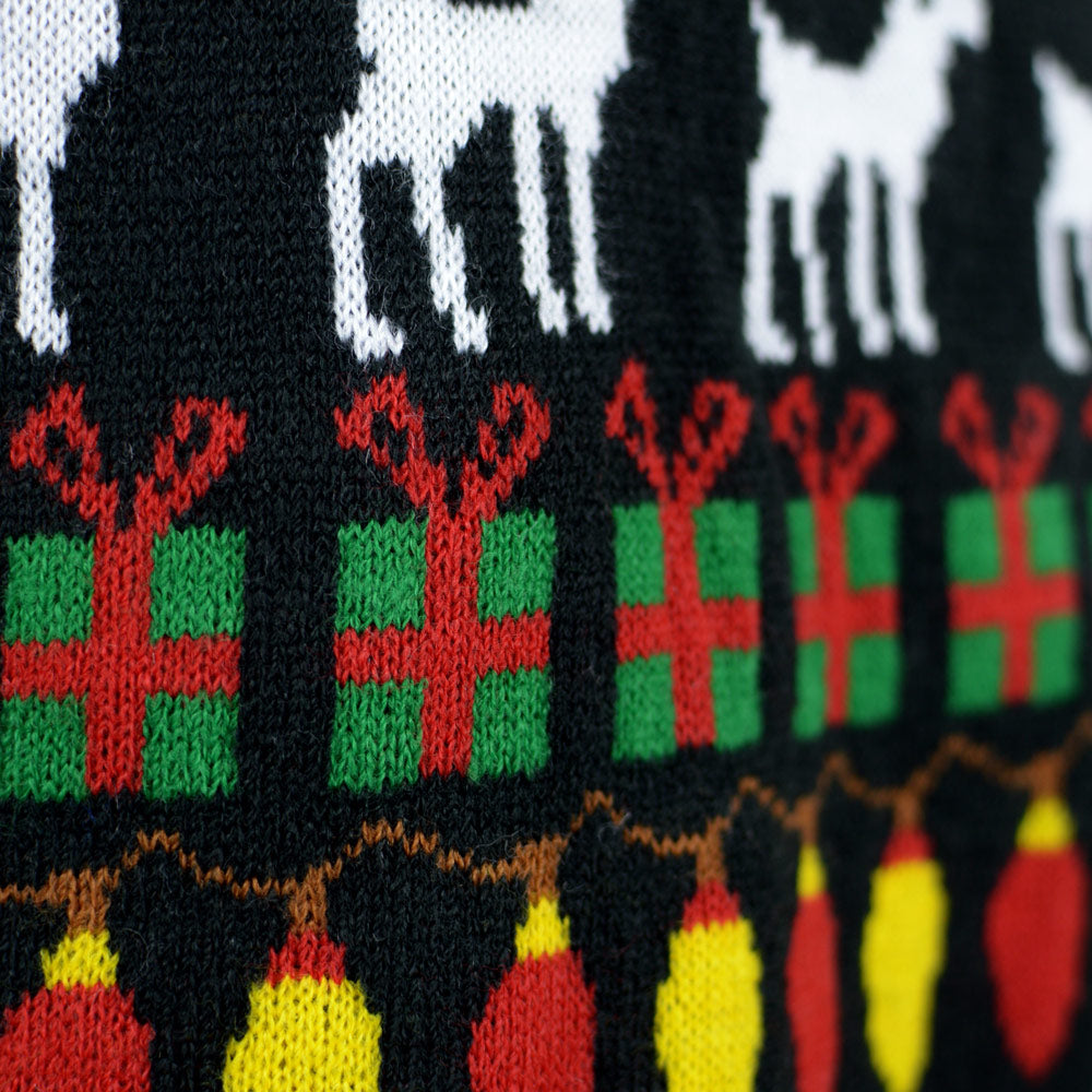 Pull de Noël  Sapins, Rennes et Cadeaux Noir 
