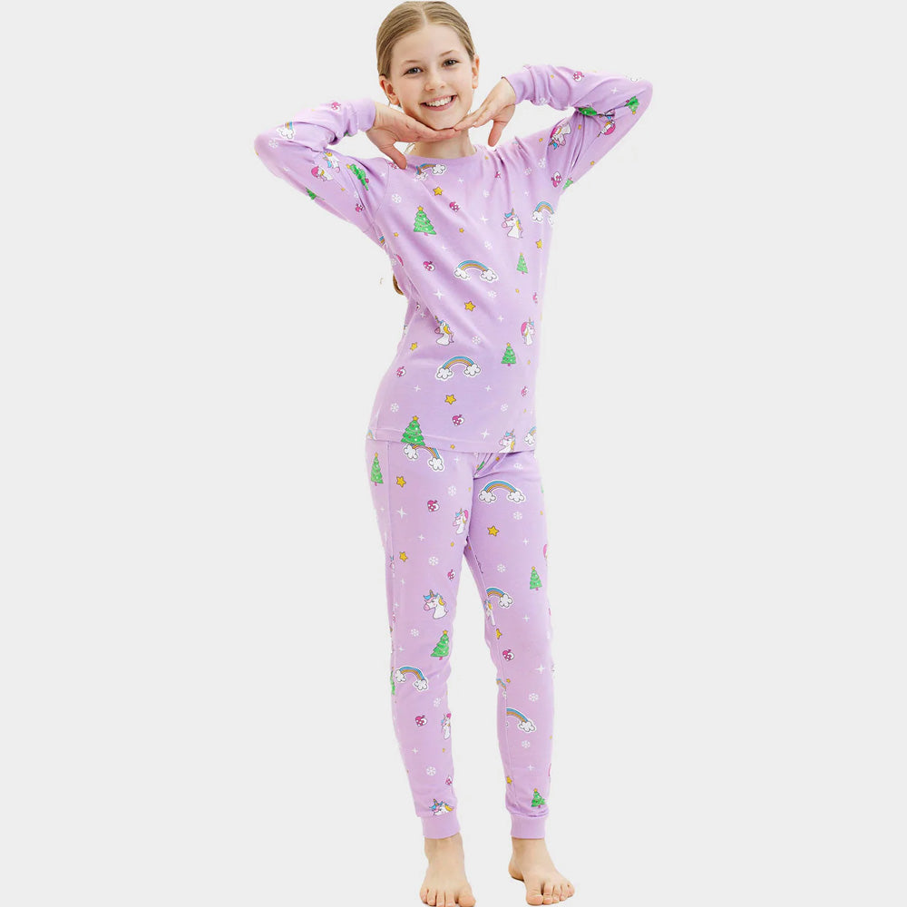 Pyjama de Noël pour Enfants avec Licornes et Sapins
