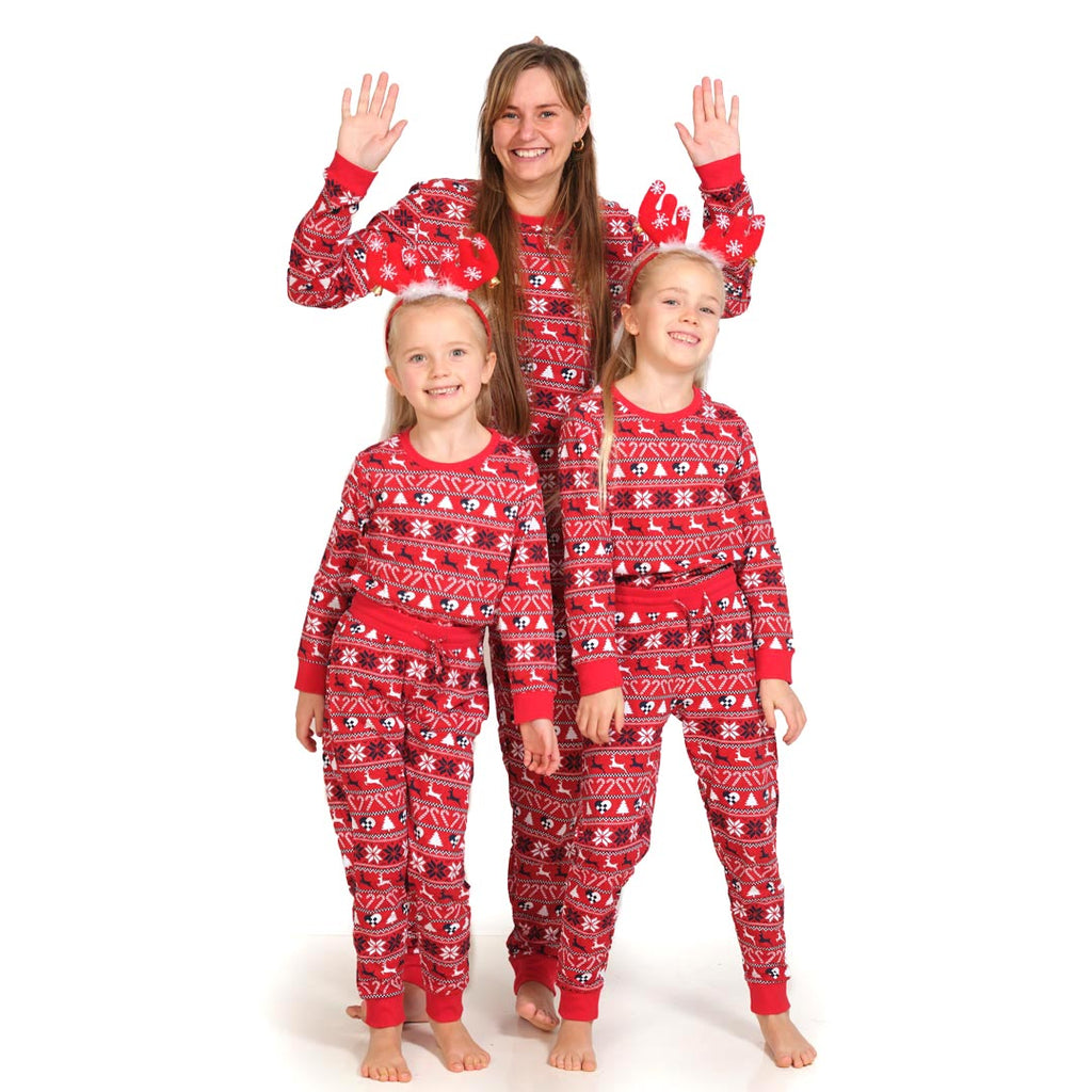 Pyjama de Noël Familial Rouge avec Rennes et Sapins